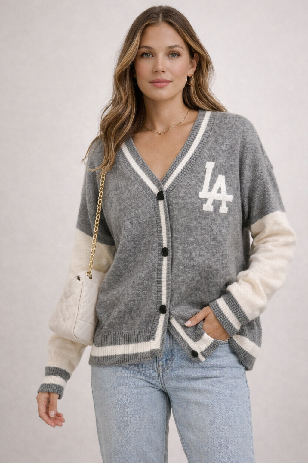 ✨ Gilet LA – Esprit College Chic ✨